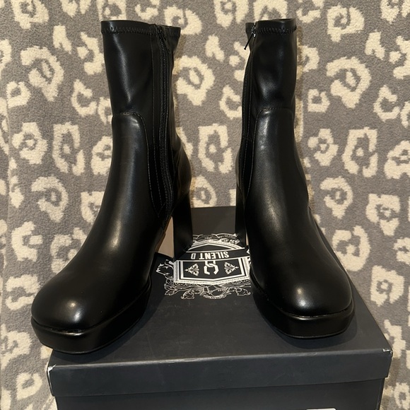 Otto Booties by Silent  D New 🆕 & Never Work 😍 - Picture 6 of 17